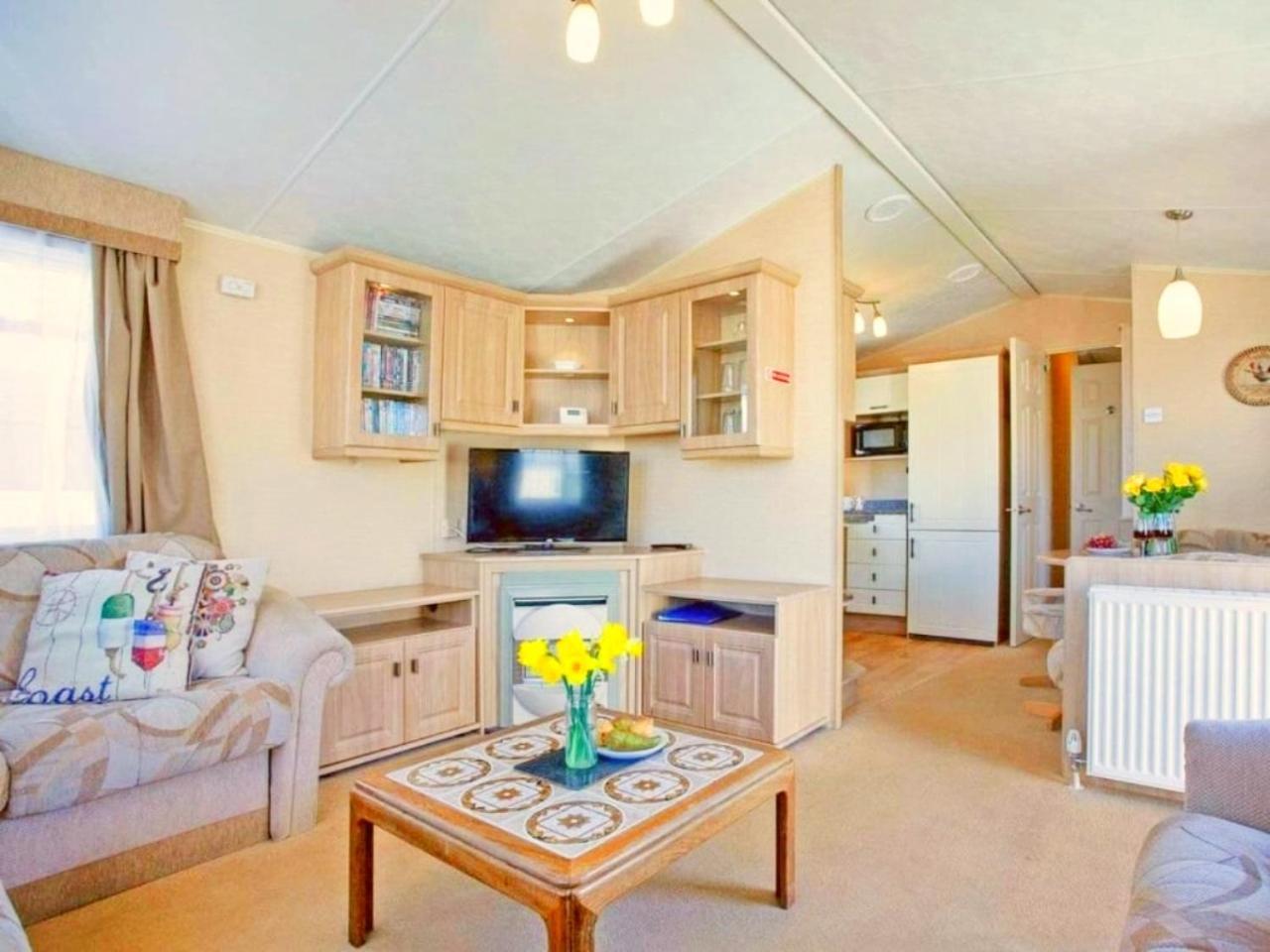 Hillside Caravan Долиш Екстериор снимка
